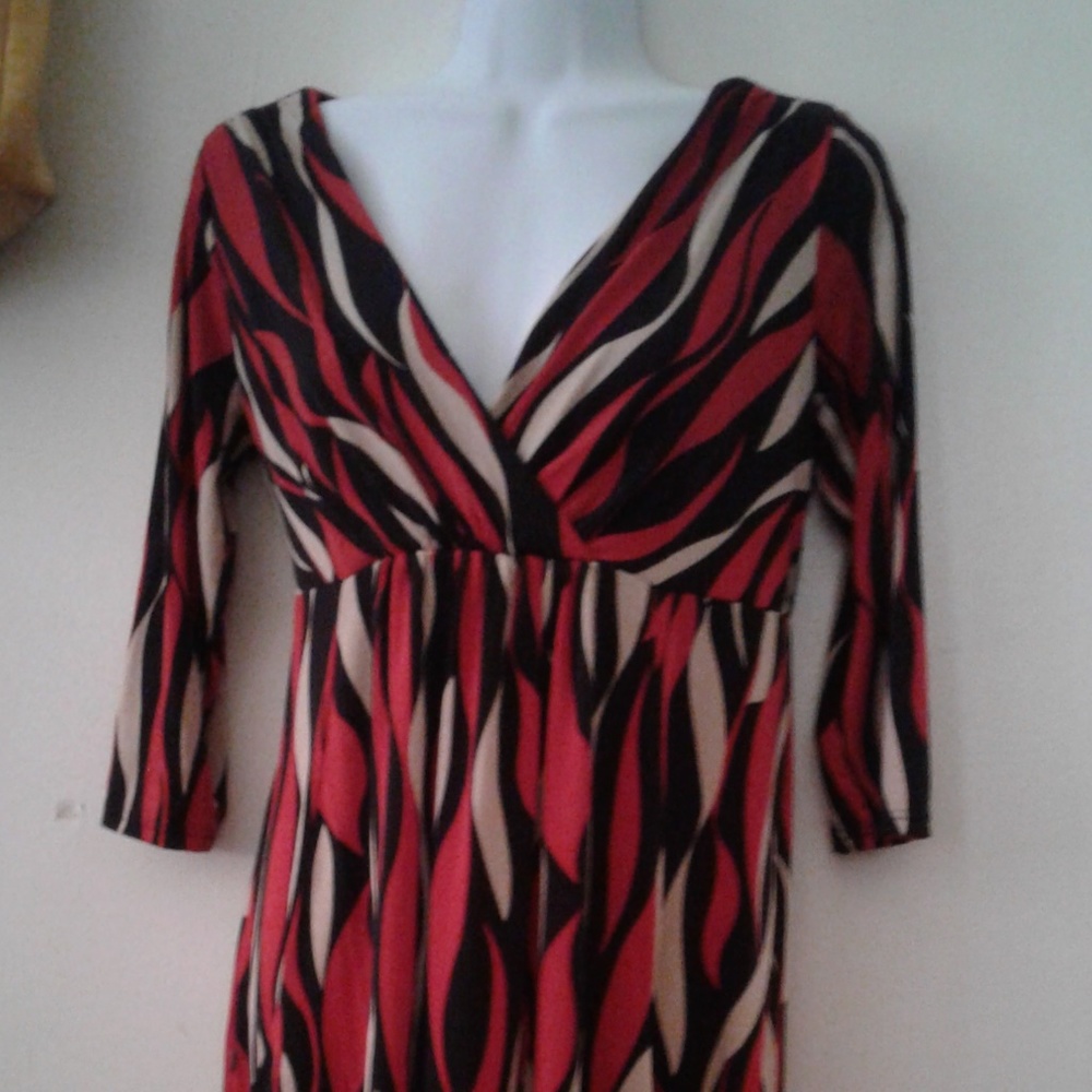 TIANA B dress size 4